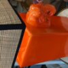 Nuevas y espectaculares lámparas con cabezas de elefantes y en color naranja mandarina disponibles, ideales para casas de playa o decoración comercial.